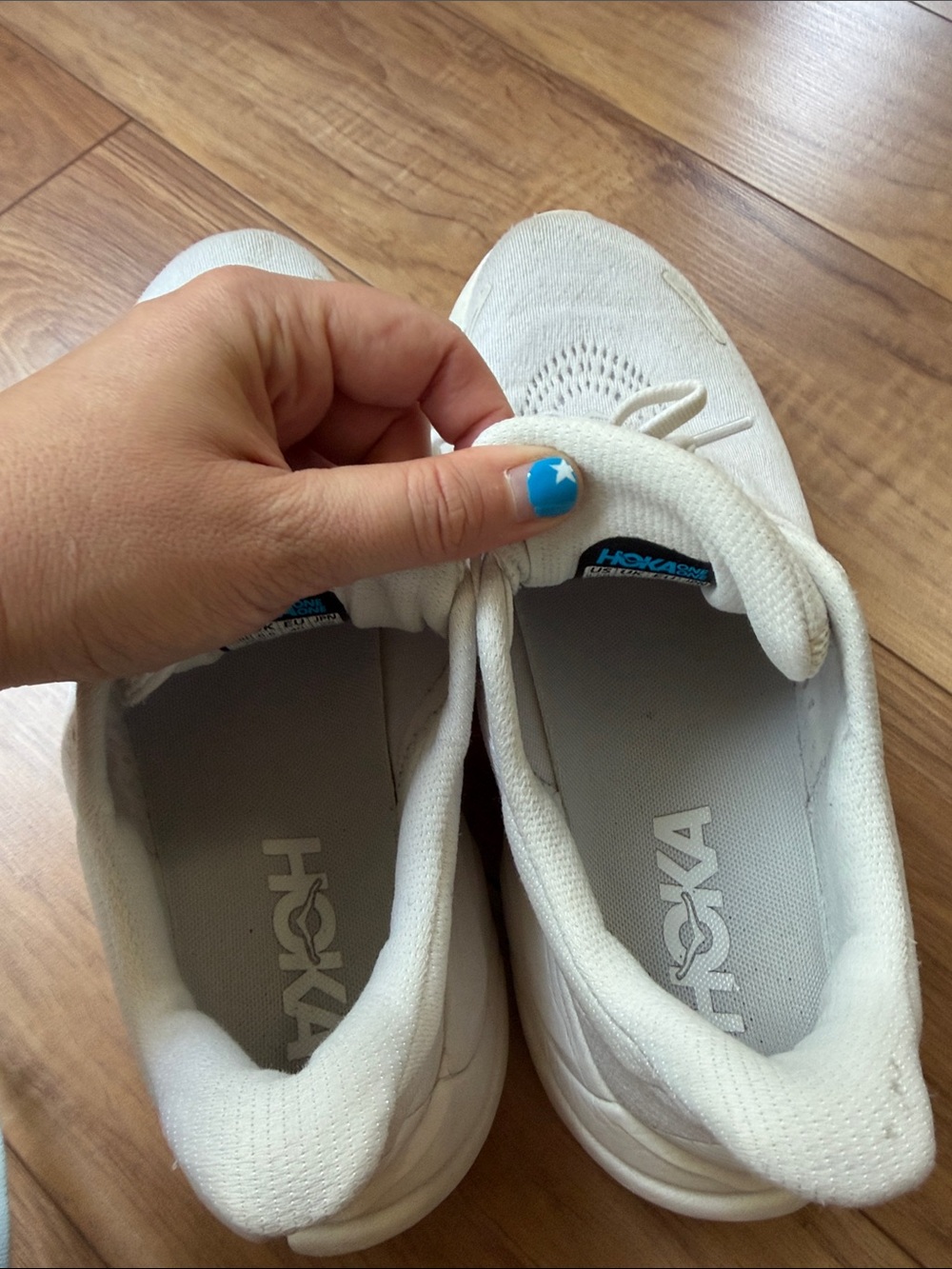 Hoka Women's Arahi 8 - Picture 4 of 6